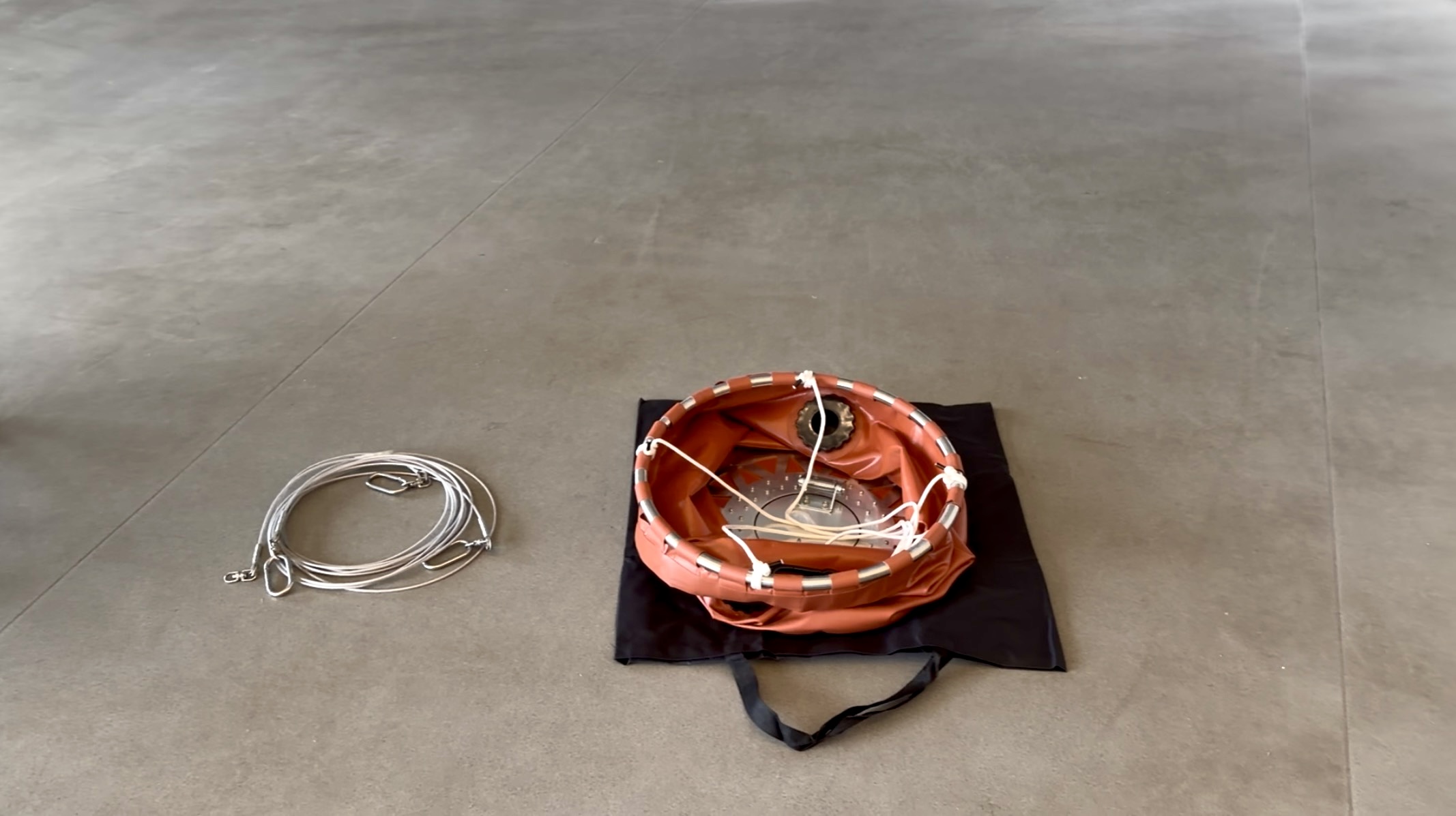 “空中消防车”S100消防水袋震撼上市！